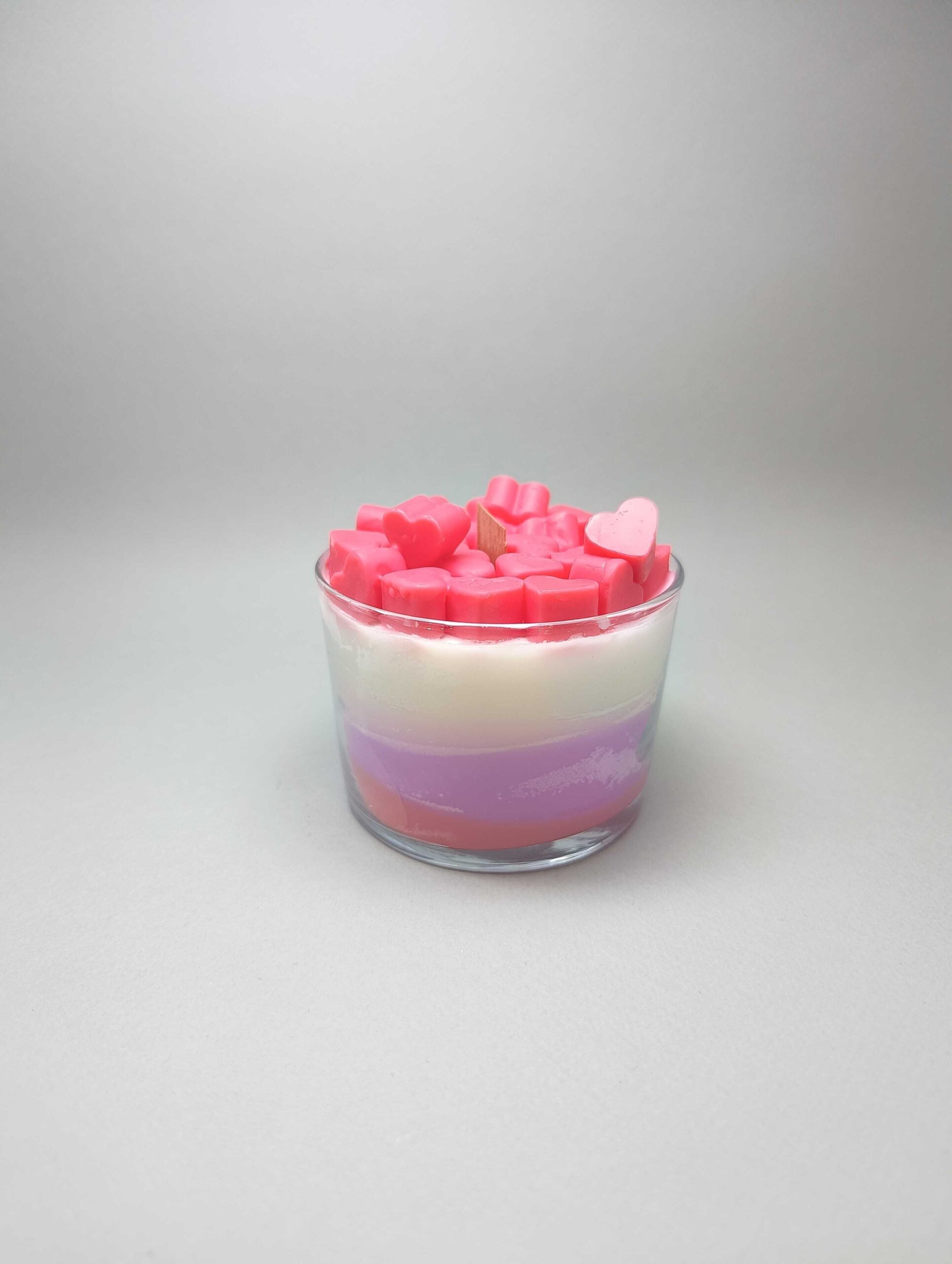 polyxromo-keri-diafano-vazaki